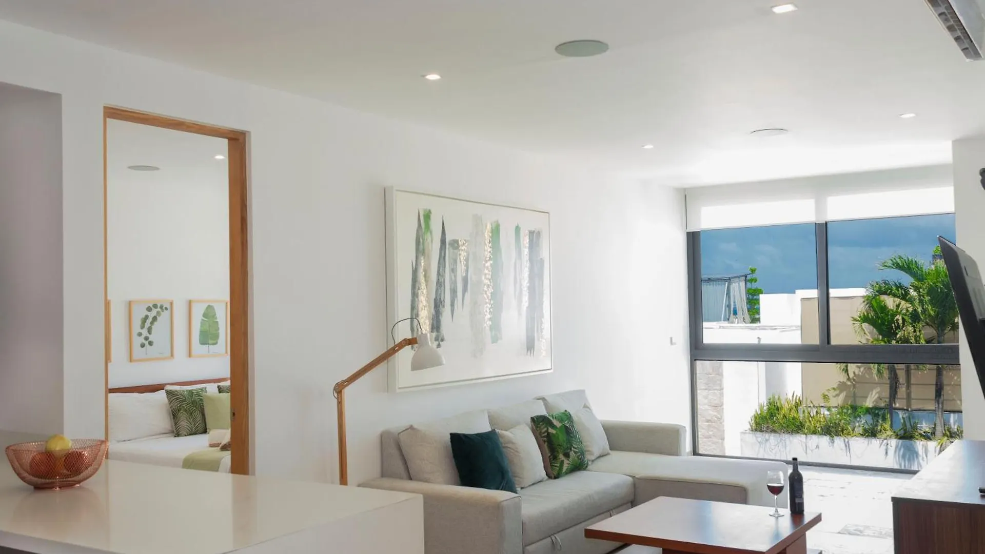 Luxurious & Attractive The Shore I Playa del Carmen 0*,  Mexiko