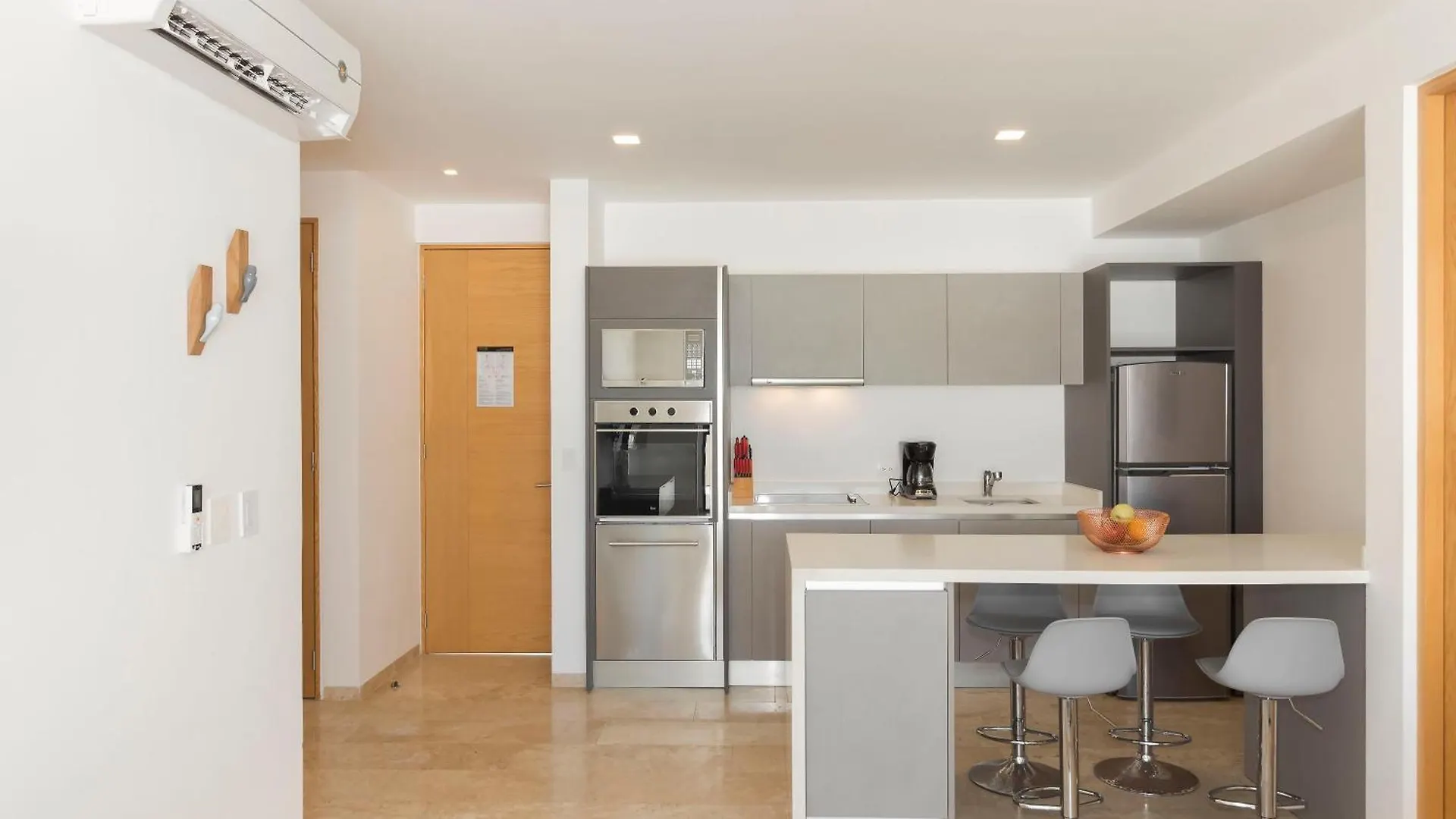 Luxurious & Attractive The Shore I Playa del Carmen Apartmán